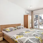 Mira By Interhome Pinezići