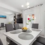 Mira By Interhome Semesterbostad