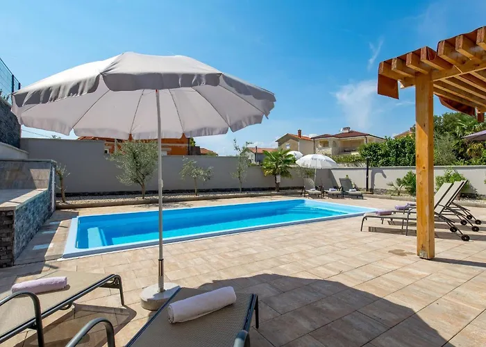 Mira By Interhome Tatil Evi