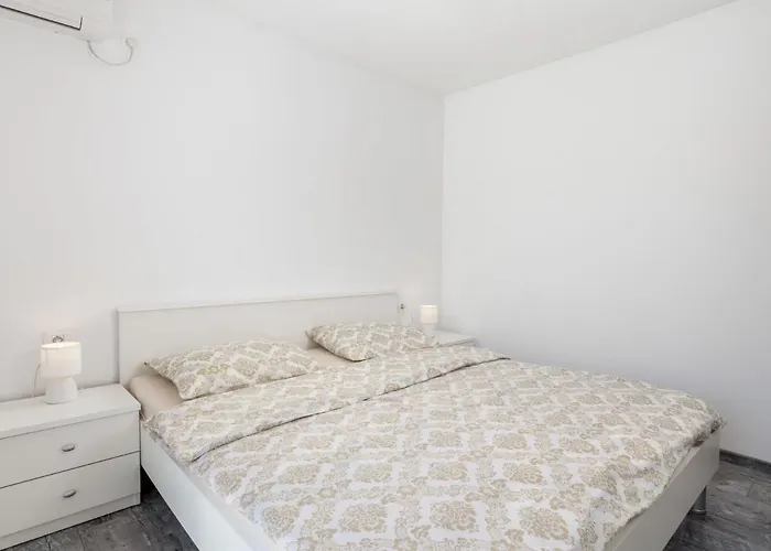 Mira By Interhome Tatil Evi